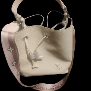 LOUIS VUITTON CROSS STRAPE BAG